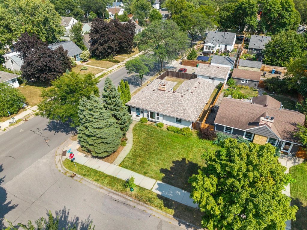 6001 Washburn Avenue S, Minneapolis, MN 55410 — photo 2