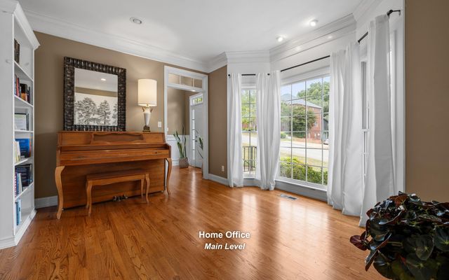 1924 Bay Pointe Drive, Hixson, TN 37343