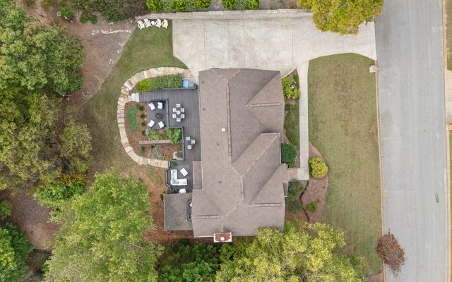 1924 Bay Pointe Drive, Hixson, TN 37343