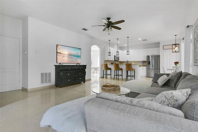 4034 FELDSPAR TRAIL, Orlando, FL 32826