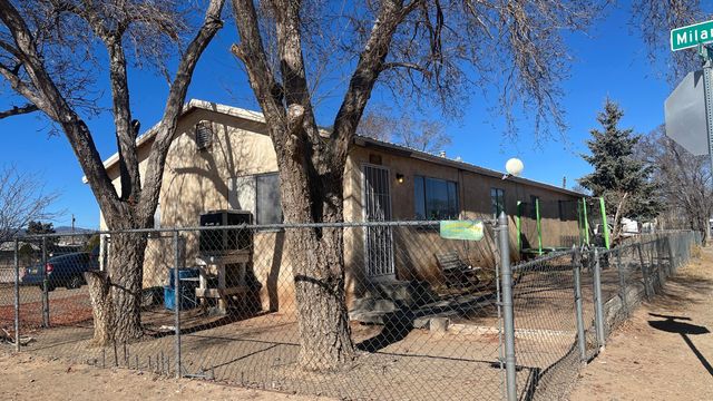 701 Lava, Milan, NM 87021