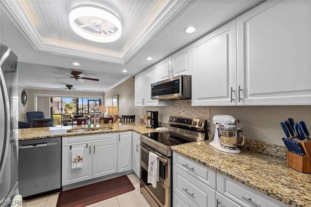 902 SW 48th TER 104, Cape Coral, FL 33914