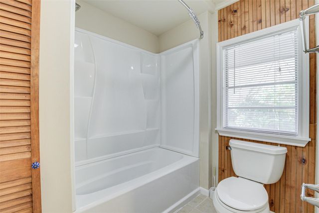 909 Bomar Street, Houston, TX 77006