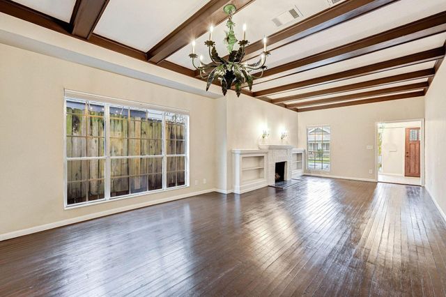 909 Bomar Street, Houston, TX 77006