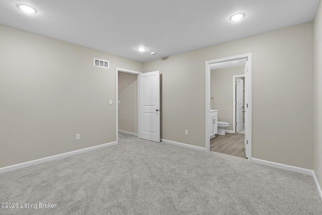 3203 Maldon Ct, Louisville, KY 40216