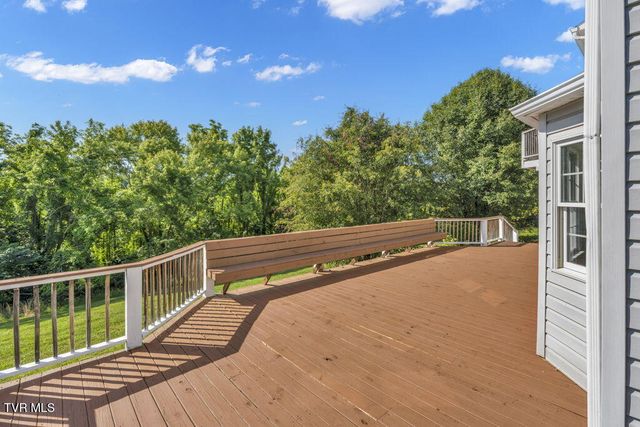 1778 Boones Creek Road, Jonesborough, TN 37659