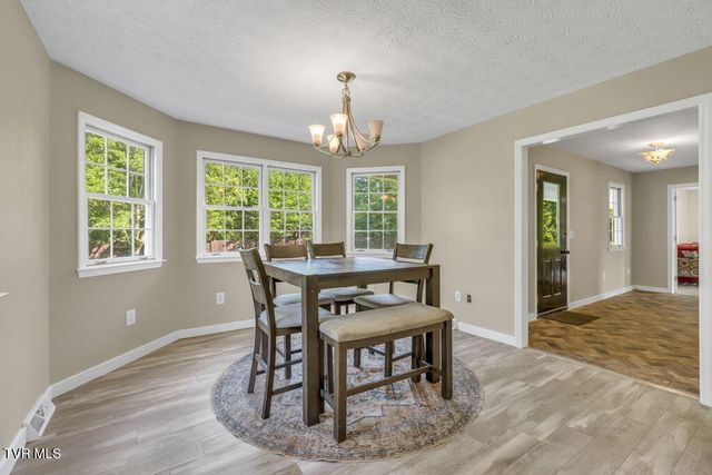 1778 Boones Creek Road, Jonesborough, TN 37659