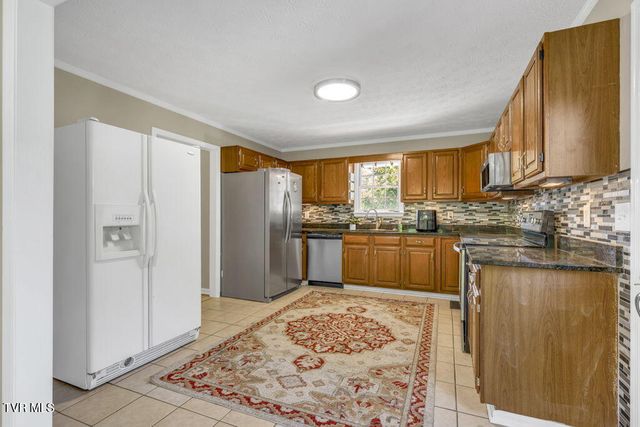 1778 Boones Creek Road, Jonesborough, TN 37659
