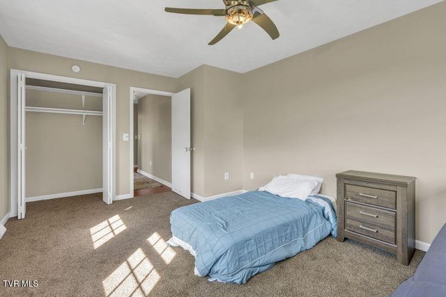 1778 Boones Creek Road, Jonesborough, TN 37659