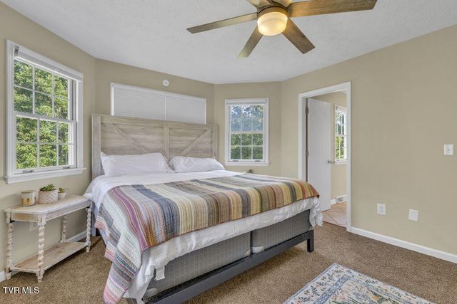 1778 Boones Creek Road, Jonesborough, TN 37659