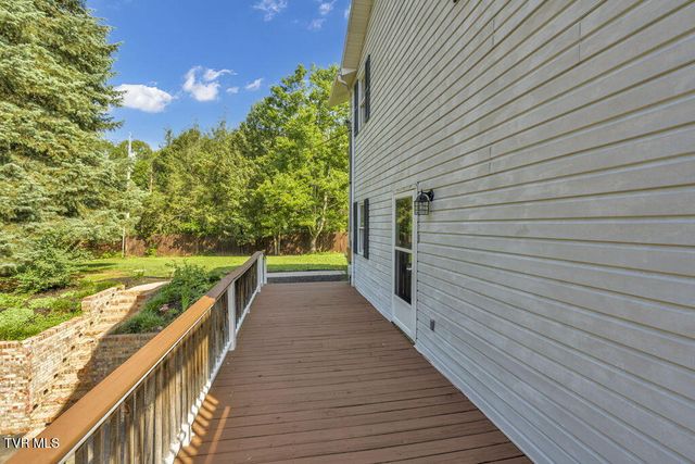 1778 Boones Creek Road, Jonesborough, TN 37659