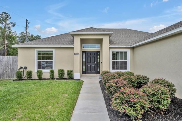 40610 E FOURTH AVENUE, Umatilla, FL 32784