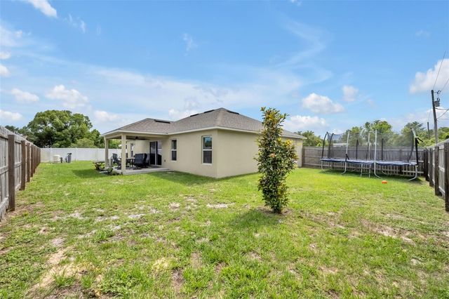 40610 E FOURTH AVENUE, Umatilla, FL 32784