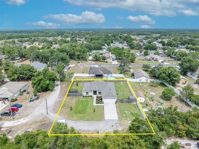 40610 E FOURTH AVENUE, Umatilla, FL 32784