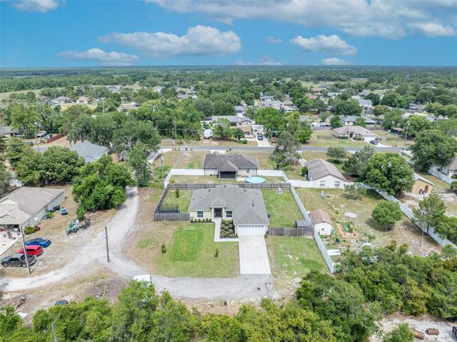40610 E FOURTH AVENUE, Umatilla, FL 32784