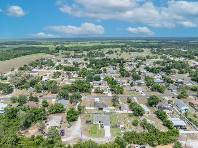 40610 E FOURTH AVENUE, Umatilla, FL 32784