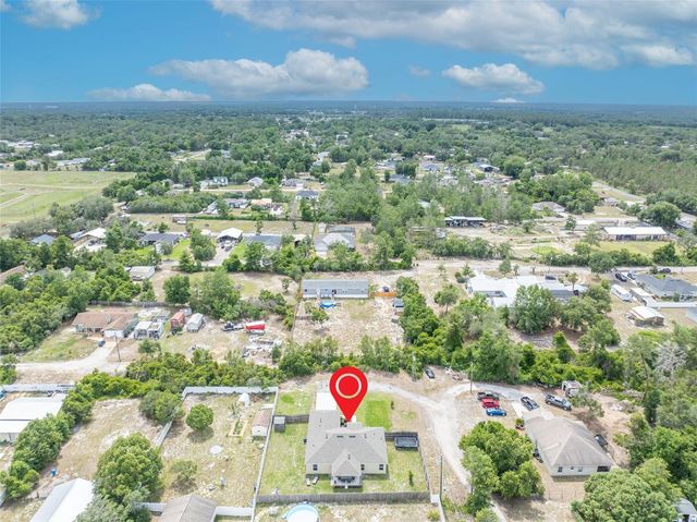 40610 E FOURTH AVENUE, Umatilla, FL 32784