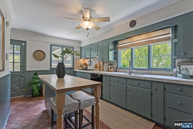 3 Ferguson Place, Glen Rock, NJ 07452