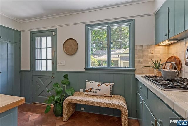 3 Ferguson Place, Glen Rock, NJ 07452