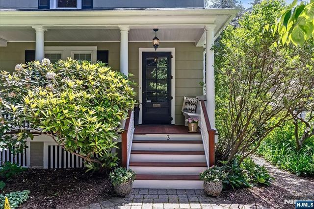 3 Ferguson Place, Glen Rock, NJ 07452