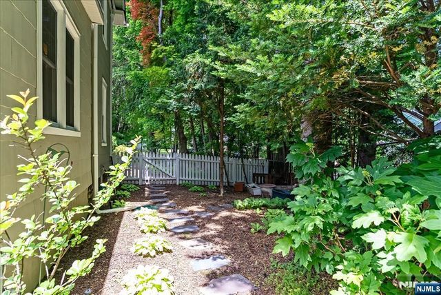 3 Ferguson Place, Glen Rock, NJ 07452
