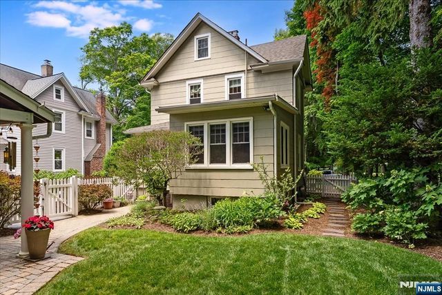 3 Ferguson Place, Glen Rock, NJ 07452