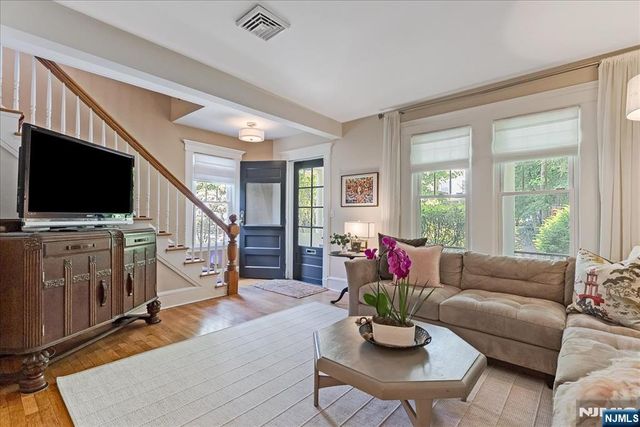 3 Ferguson Place, Glen Rock, NJ 07452