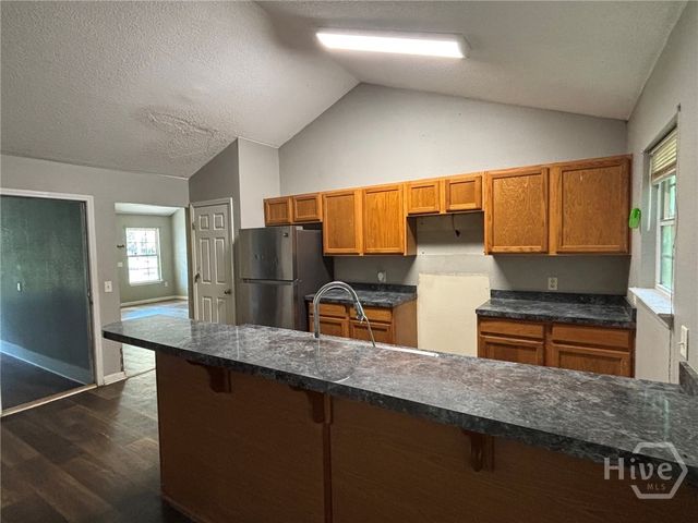 405 Shadowbrook Circle, Springfield, GA 31329