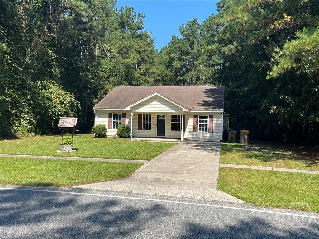 405 Shadowbrook Circle, Springfield, GA 31329