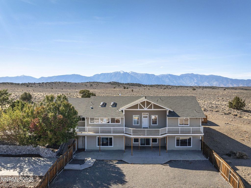 1100 Out-R-Way, Gardnerville, NV 89410