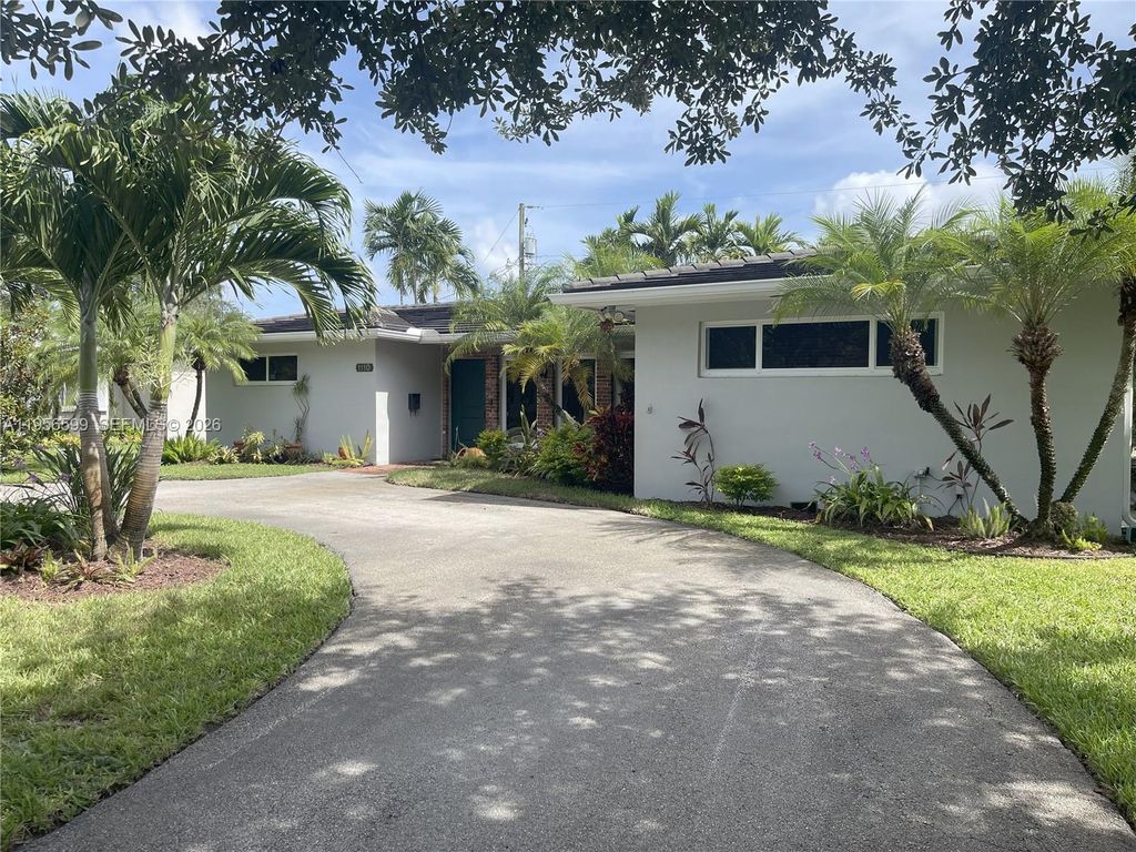 1110 Redbird Avenue, Miami Springs, FL 33166