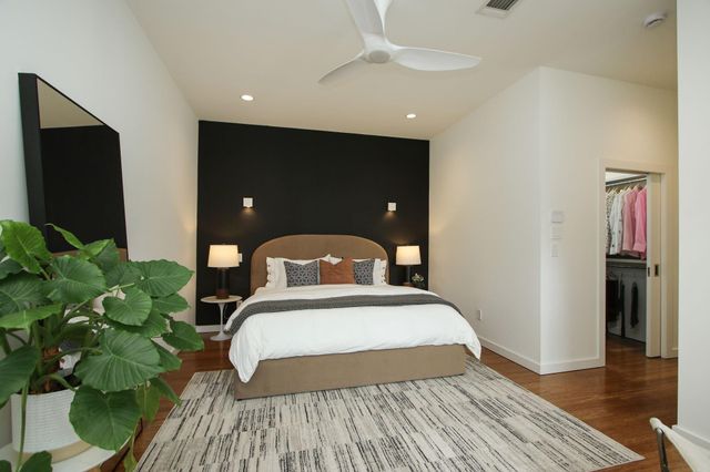 4408 Mount Vernon Street, Houston, TX 77006