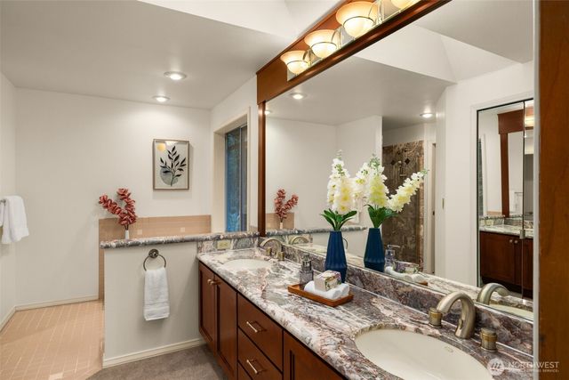 18316 NE 133rd Street, Redmond, WA 98052