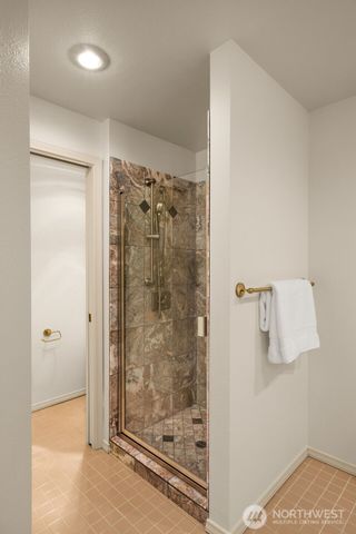 18316 NE 133rd Street, Redmond, WA 98052