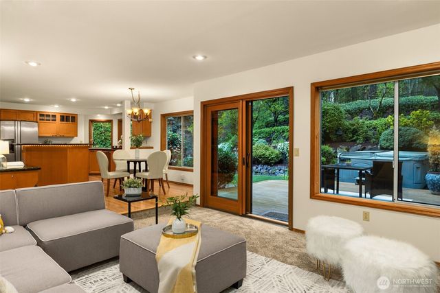 18316 NE 133rd Street, Redmond, WA 98052