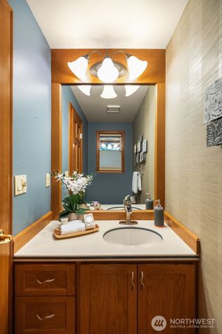 18316 NE 133rd Street, Redmond, WA 98052