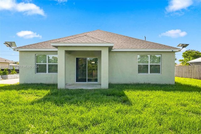 4650 SW Babylon St, Port St. Lucie, FL 34953