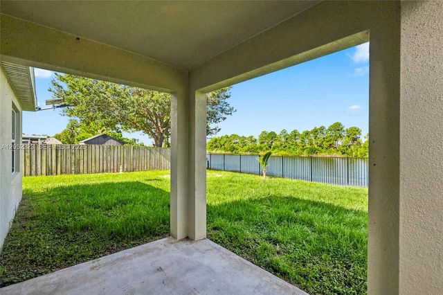 4650 SW Babylon St, Port St. Lucie, FL 34953