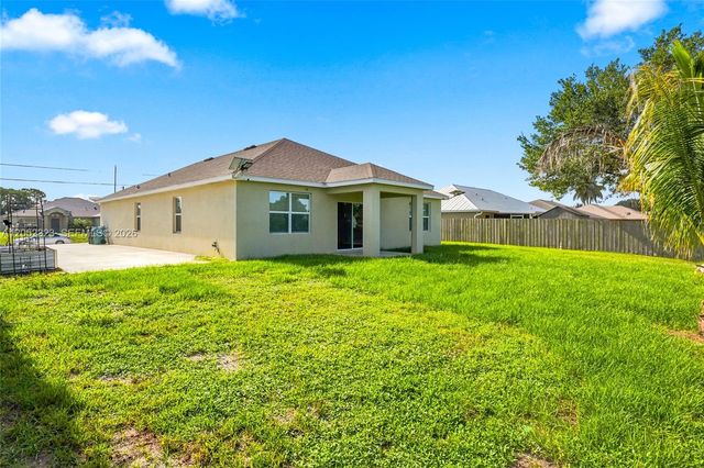 4650 SW Babylon St, Port St. Lucie, FL 34953