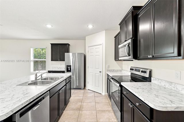 4650 SW Babylon St, Port St. Lucie, FL 34953