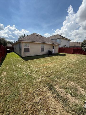 10919 View Pointe Ln, Houston, TX 77034