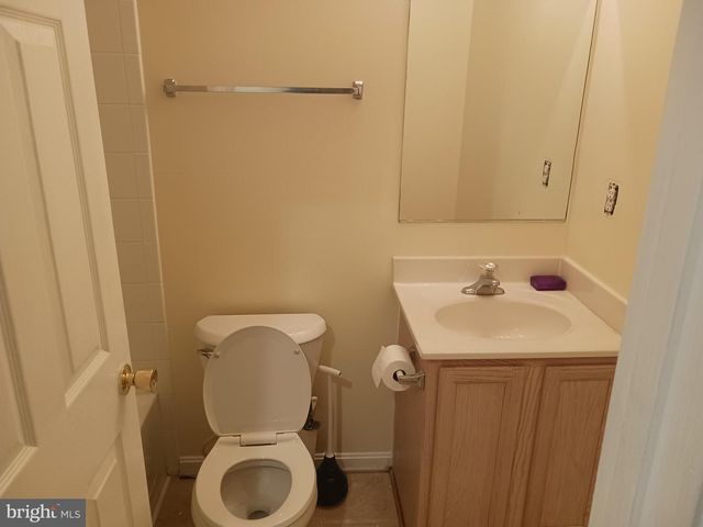 205 HILLSIDE CT, Stafford, VA 22554