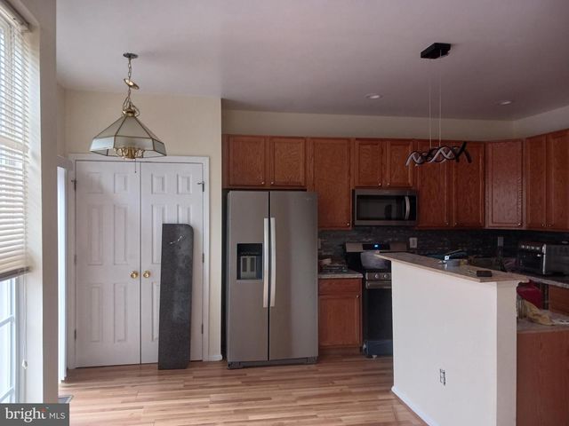 205 HILLSIDE CT, Stafford, VA 22554