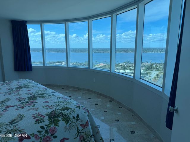 2625 S Atlantic Ave Apt 24NW, Daytona Beach Shores, FL 32118