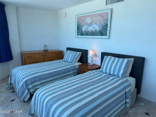 2625 S Atlantic Ave Apt 24NW, Daytona Beach Shores, FL 32118
