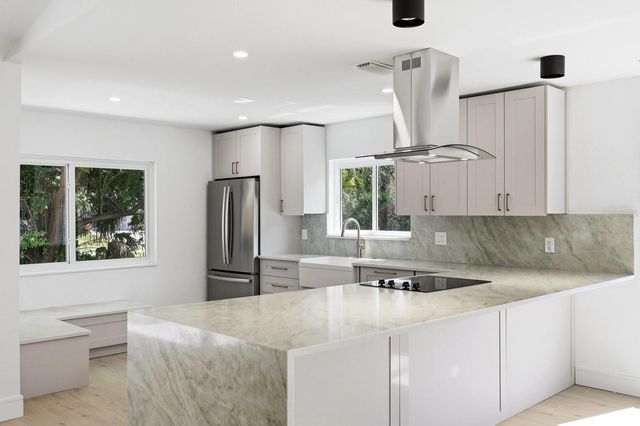 14047 CRANE TERRACE, Clearwater, FL 33762