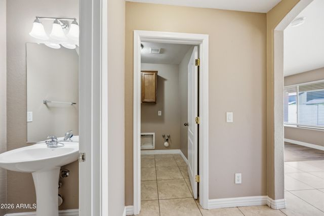 779 E BRADSTOCK Way, San Tan Valley, AZ 85140