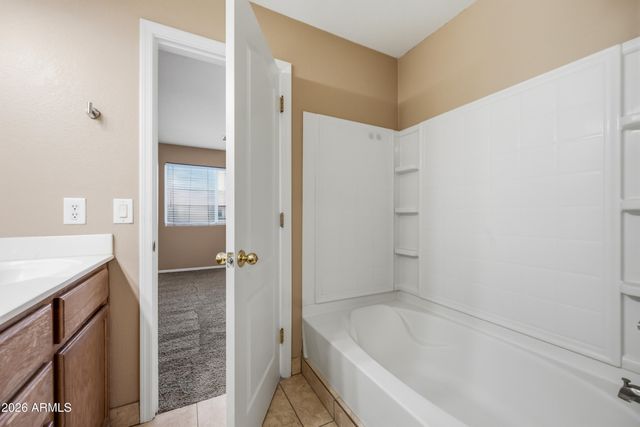 779 E BRADSTOCK Way, San Tan Valley, AZ 85140