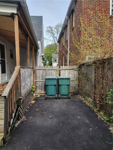 35 Harvest Street 1, Rochester, NY 14605