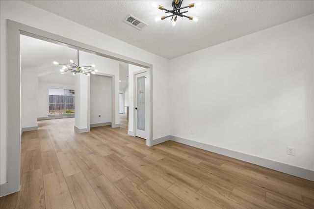 9214 N Grandview Park Drive, Spring, TX 77379